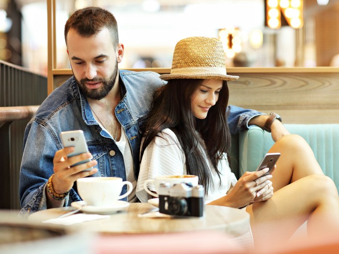8 Tips to Improve Your Dating App Decorum
