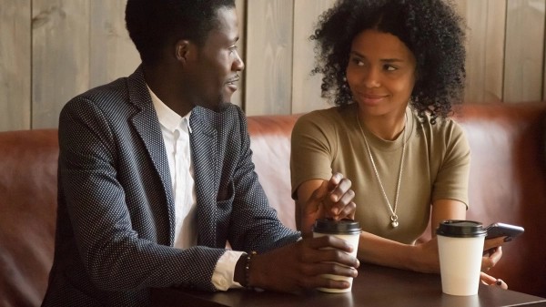 AmourFeel Website Evaluation: Cost, Credits & Profiles Started